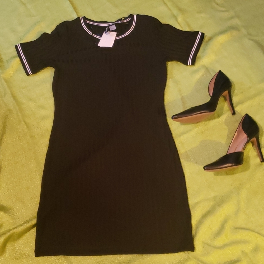 Cute fitted dress  from H&M